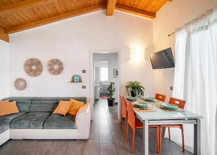 Camping Italia 90 Apartments
